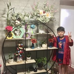 Meet your Posher, Trang dai